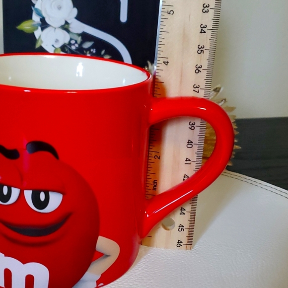 M&M Red Mug - Picture 5 of 5